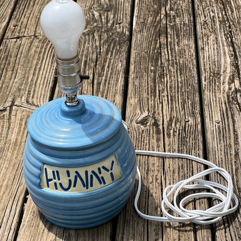 Winnie The Pooh Lamp